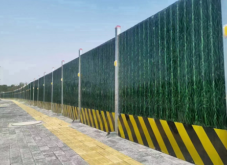 高強(qiáng)度小草圍擋